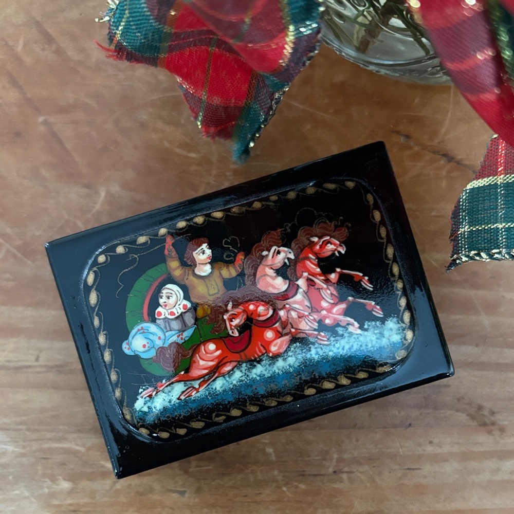 Vintage Russian Palekh Box #1